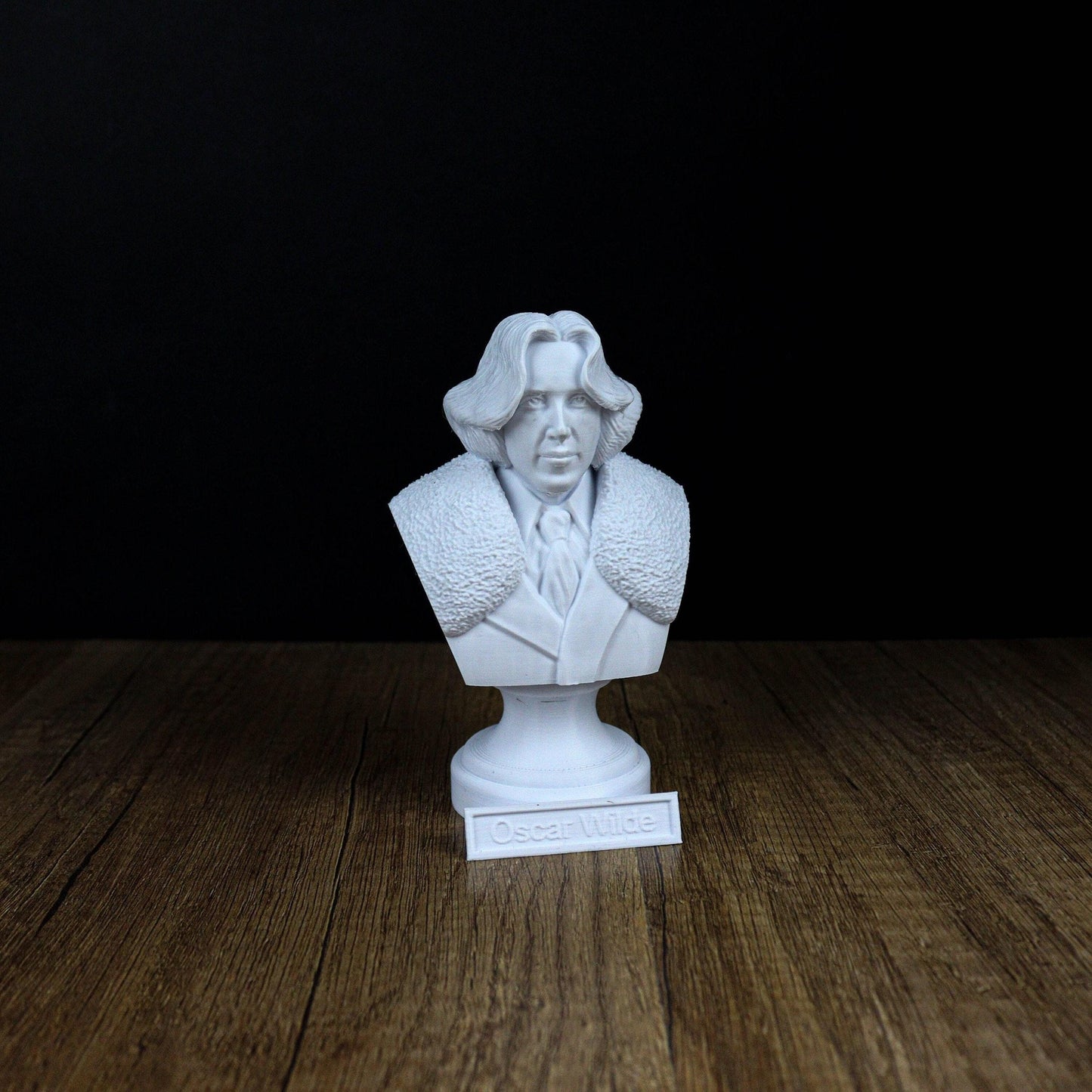 Oscar Wilde Bust, Literary Icon Sculpture