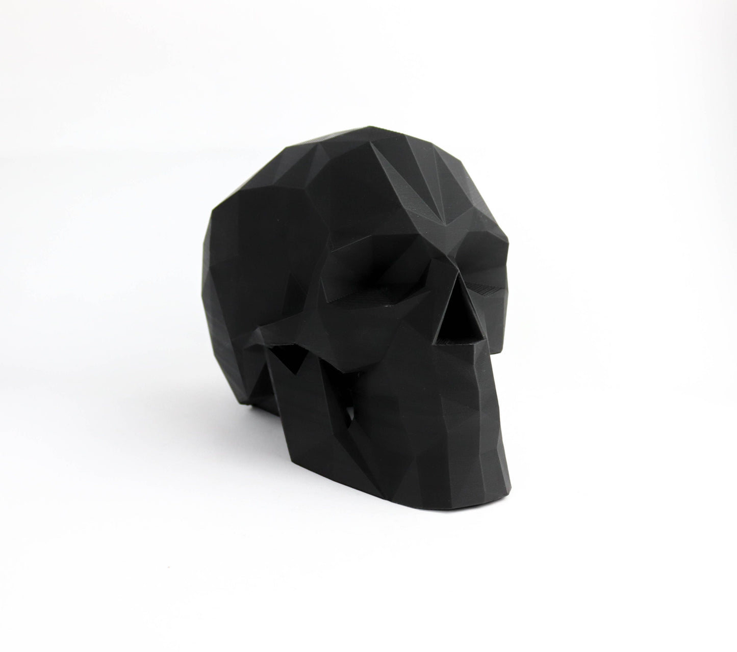 Low Poly Skull Headphone Holder, Skull Horror Decor Headphone stand