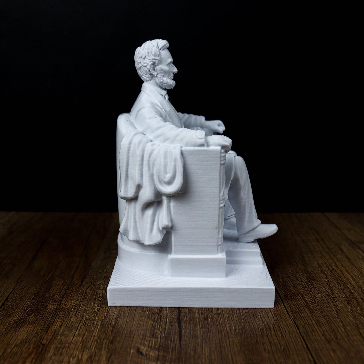 Lincoln Memorial Statue, Detailed Replica of Abraham Lincoln Bust for Home Decor, Office Accent