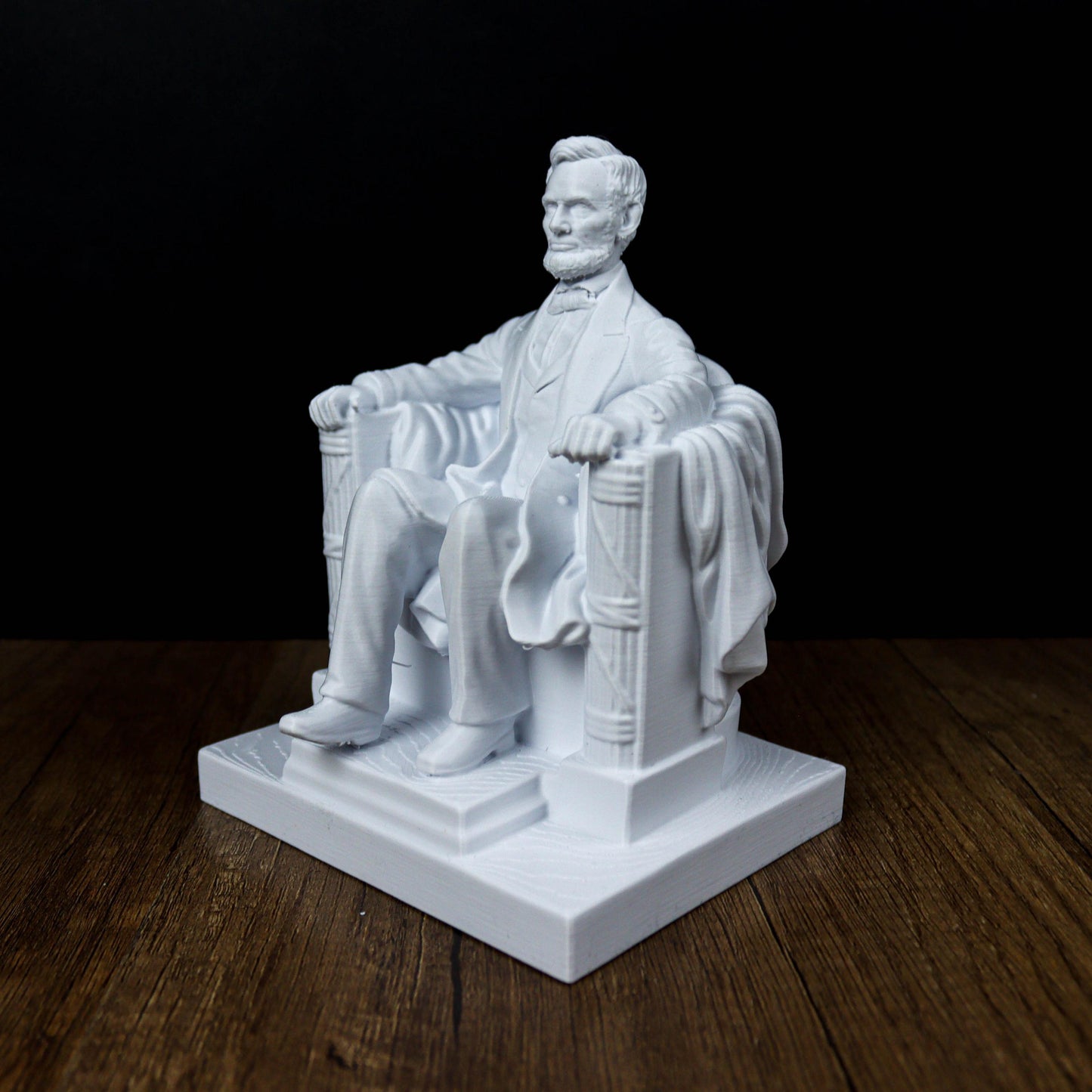 Lincoln Memorial Statue, Detailed Replica of Abraham Lincoln Bust for Home Decor, Office Accent