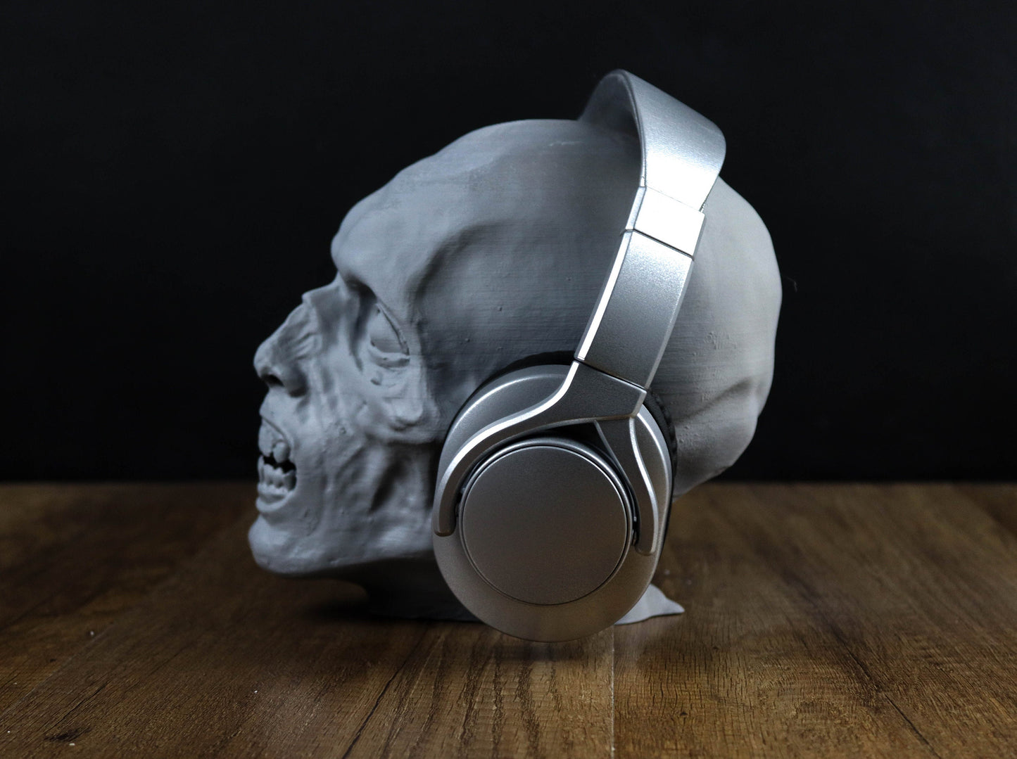 Zombie Headphone Holder, Horror Headset Stand, Horror Prop, Bust, Halloween Decor