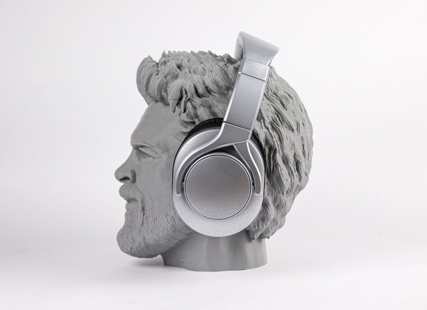 Karl Urban Bust, Headset Stand Bust