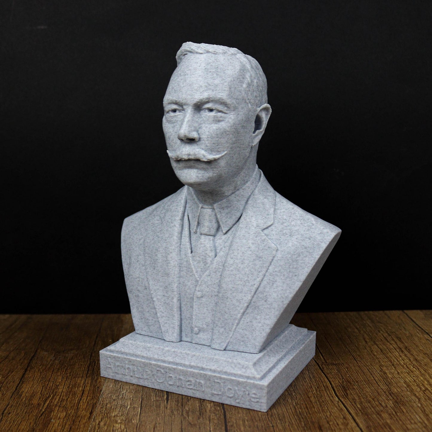 Arthur Conan Doyle bust, British Writer and Physician Statue, Gift for Book Lover