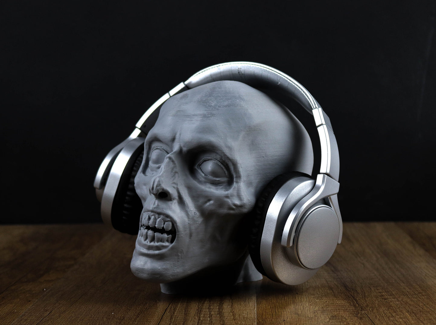 Zombie Headphone Holder, Horror Headset Stand, Horror Prop, Bust, Halloween Decor