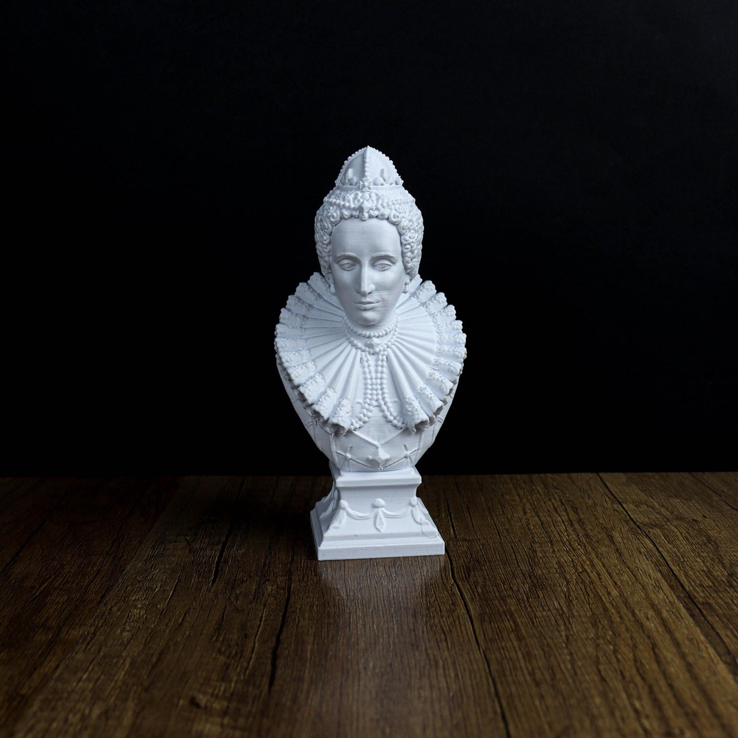 Queen Elizabeth I Bust, Renaissance Icon Shelf Decor