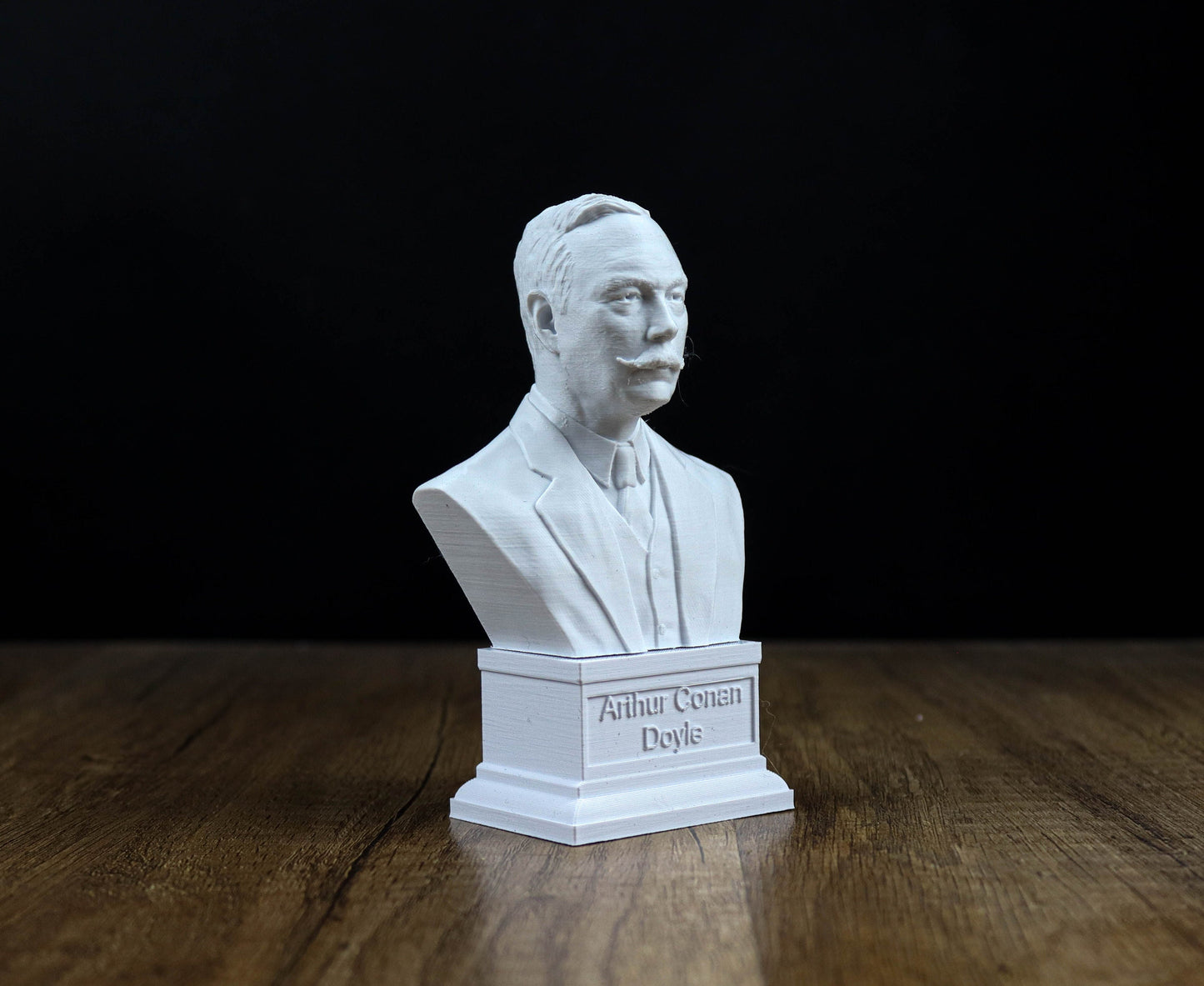 Arthur Conan Doyle bust, British Writer and Physician Statue, Gift for Book Lover