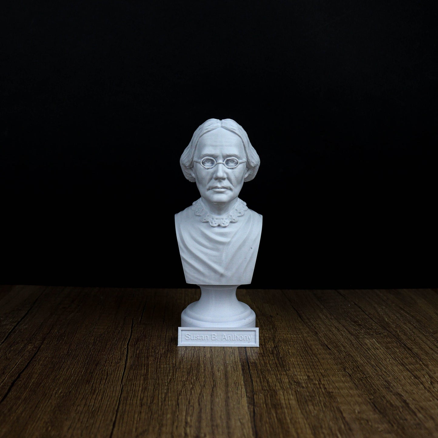 Susan B. Anthony Bust, Inspiring Women Home Decor Statue