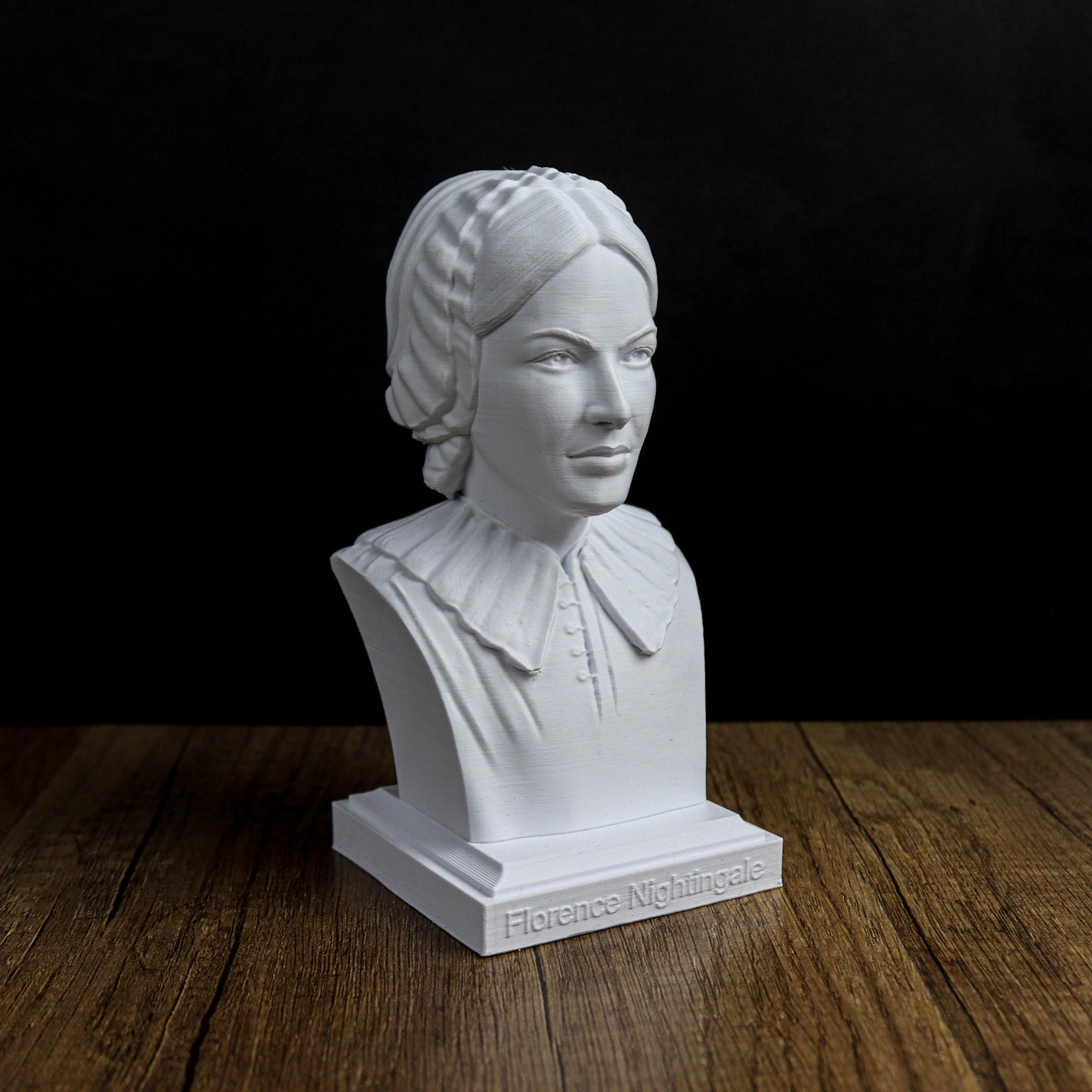 Florence Nightingale Bust, Medical history decor, Healthcare Hero Sculpture