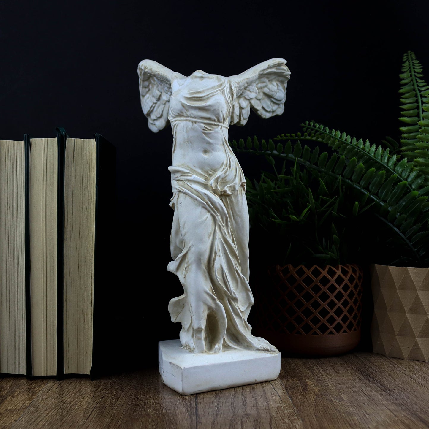 Winged Victory of Samothrace 30cm (11.8") Statue, Nike of Samothrace sculpture