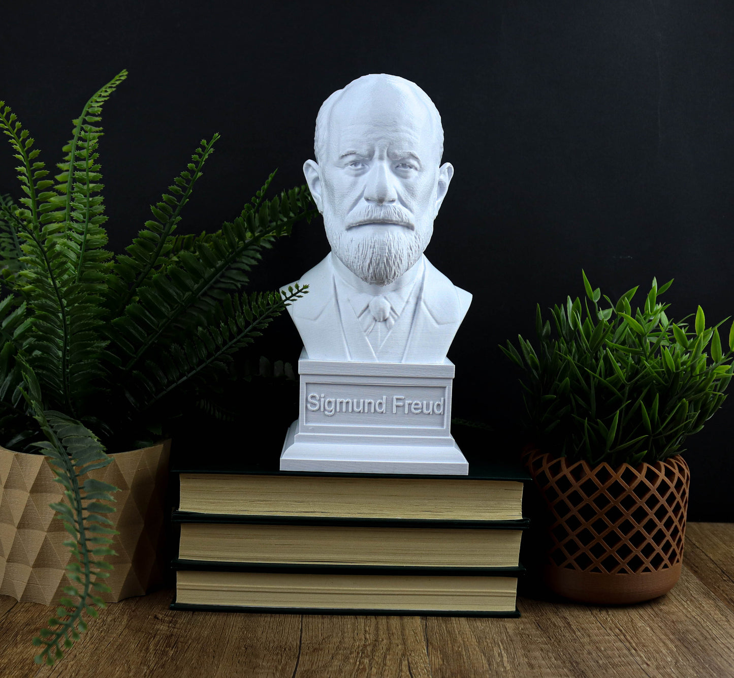 Sigmund Freud Bust Sculpture