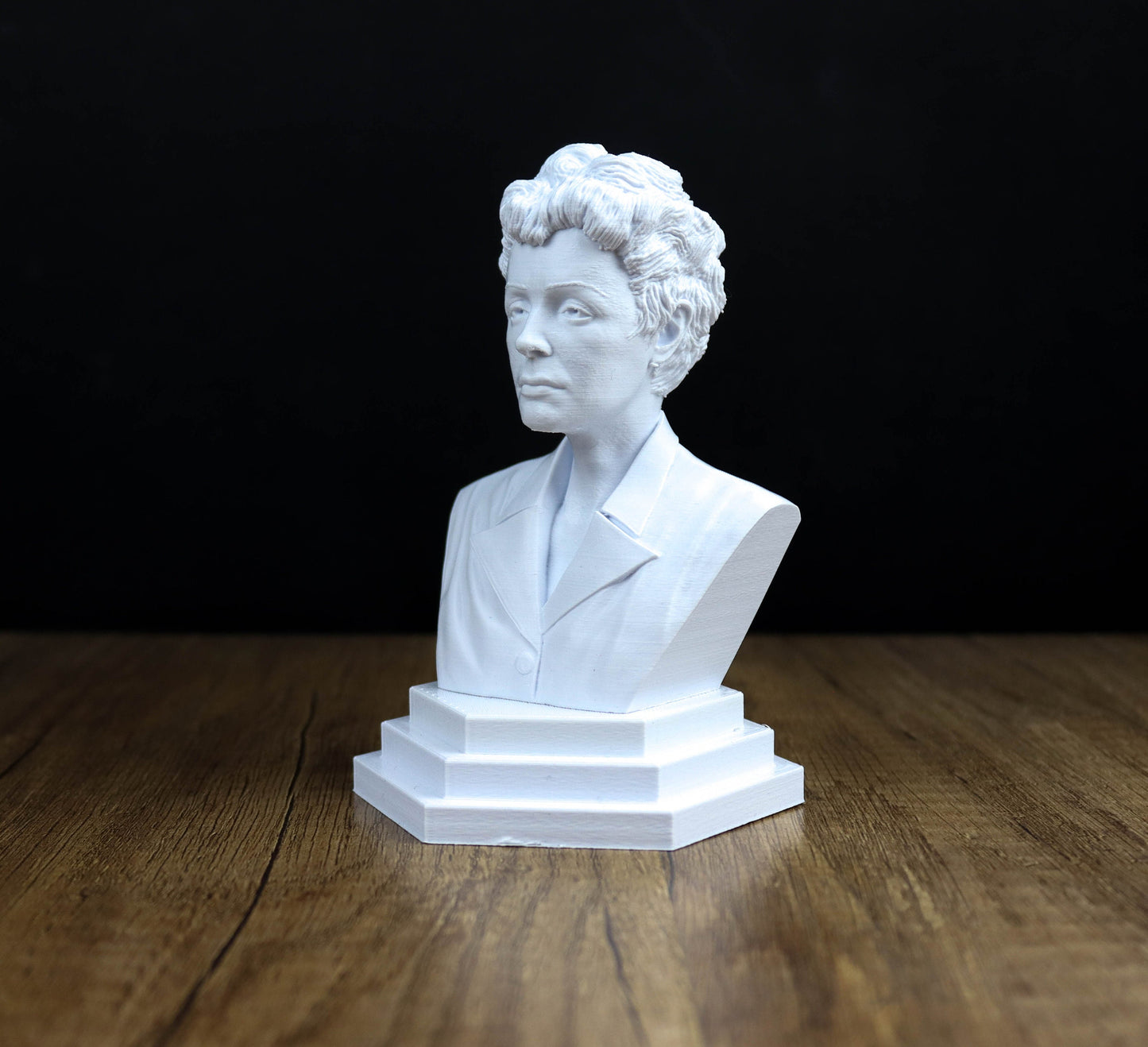 Edith Piaf Bust