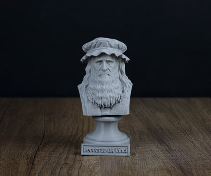 Leonardo da Vinci Bust,  Italian  Polymath of the High Renaissance Era Statue, Sculpture Decoration.