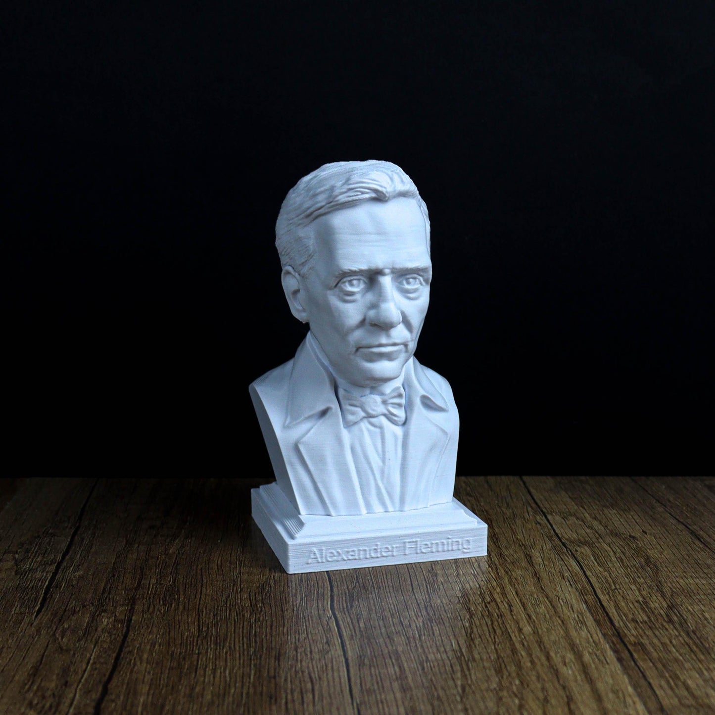 Sir Alexander Fleming Bust, Scottish Physician and Microbiologist Statue,  Penicillin Pioneer Sculpture