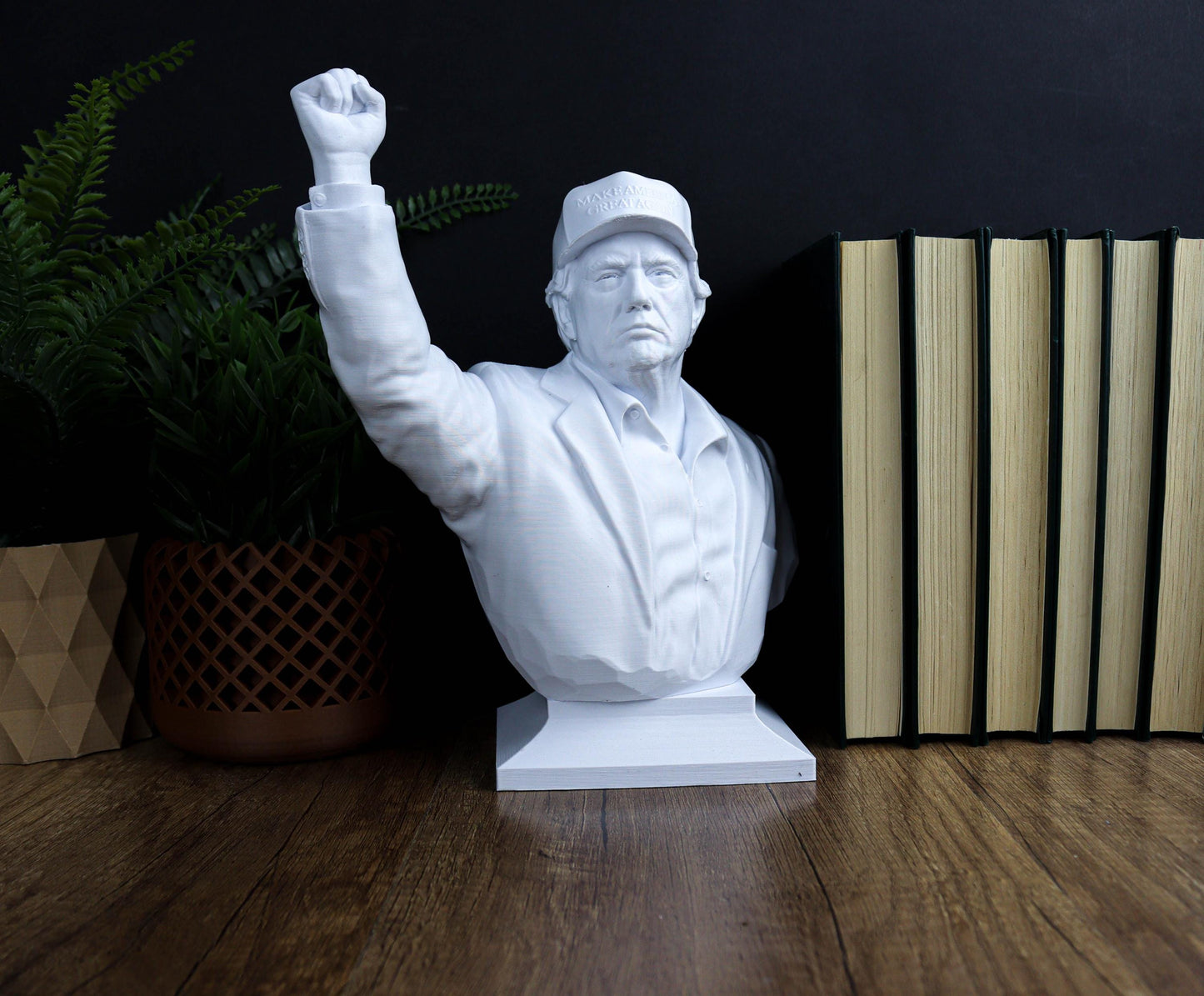 Donald Trump Bust, 45th American President Sculpture, Trump Fight Statue