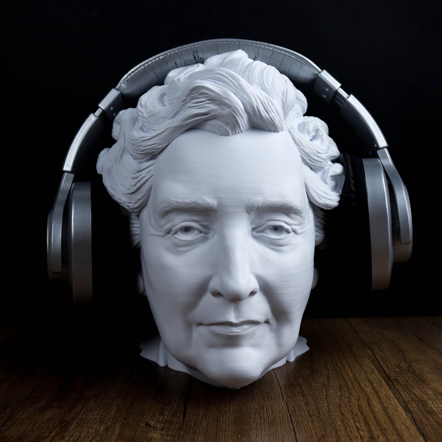 Agatha Christie Head Bust