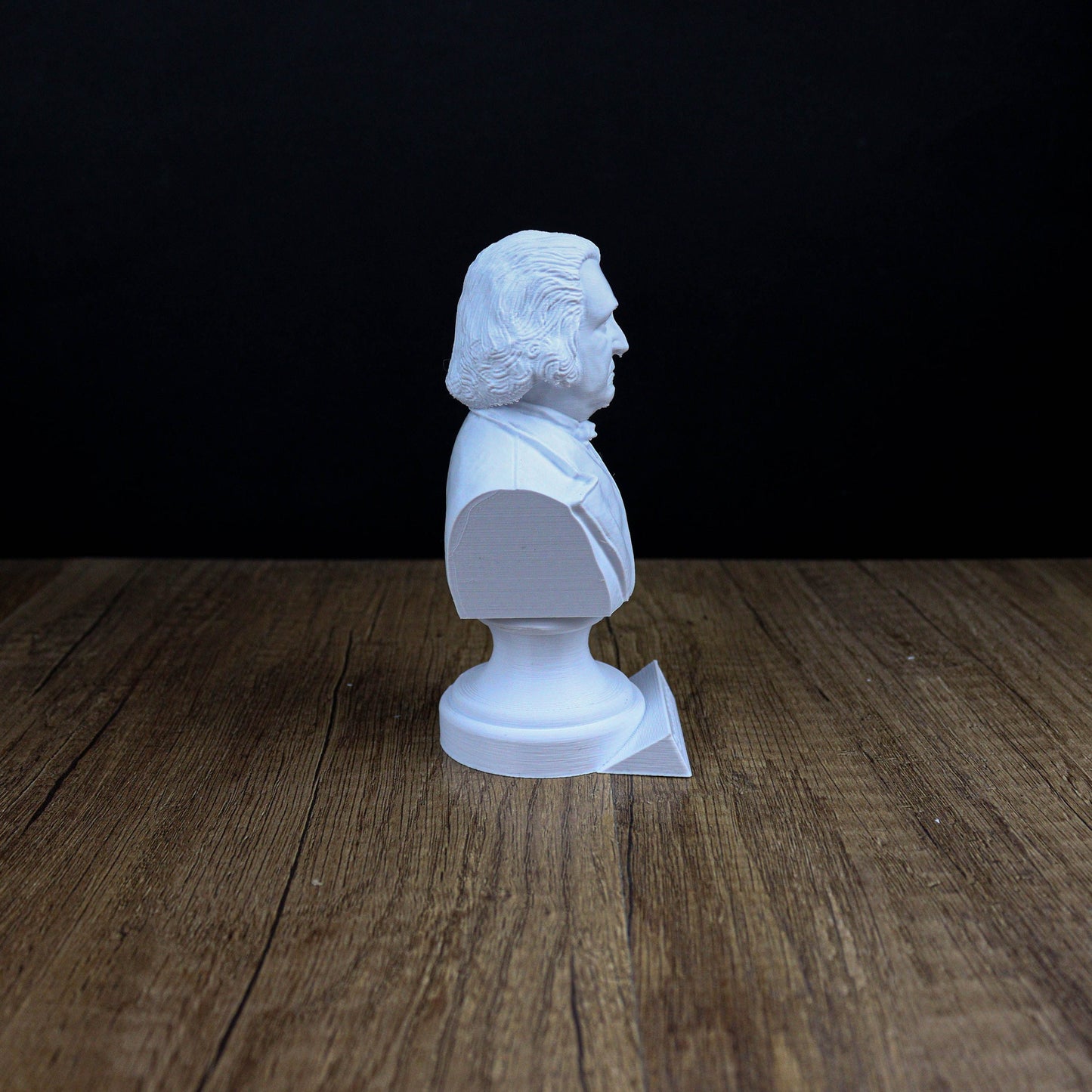 Samuel Adams Bust: Revolutionary War Hero Sculpture