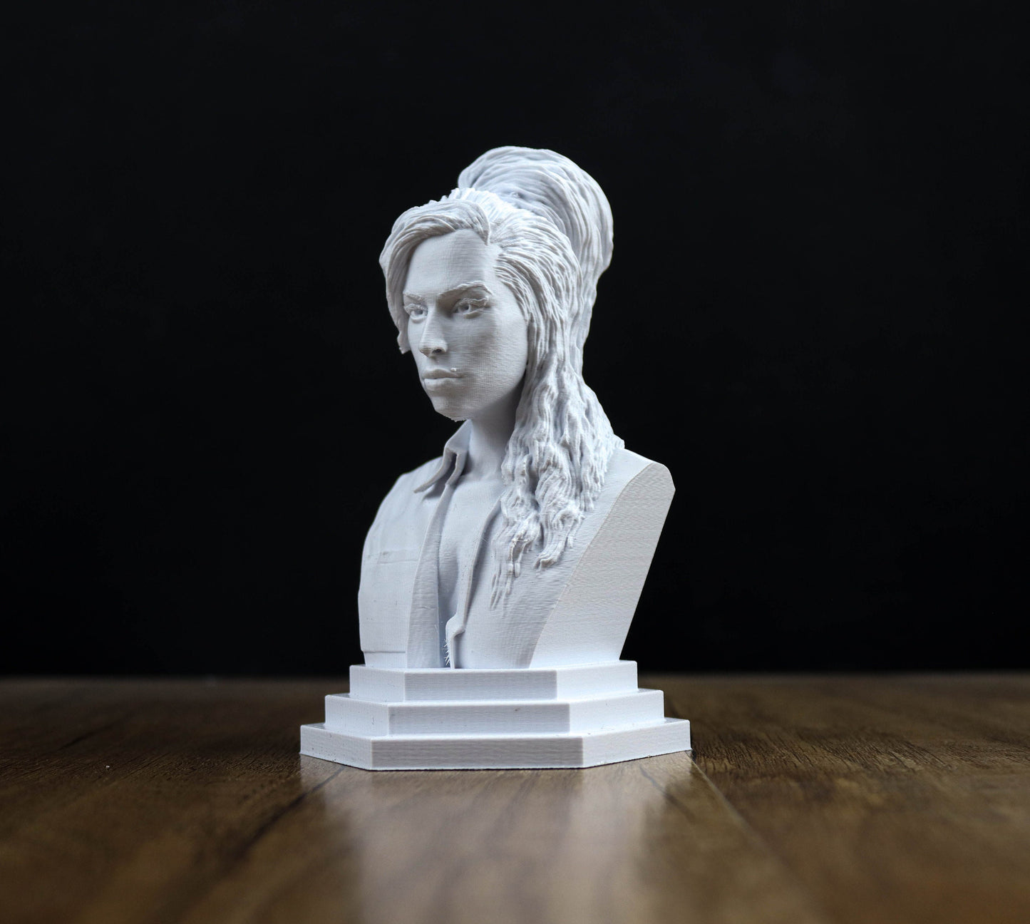 Amy Winehouse Bust Statue, Sculpture Decoration, Gift for Music Lover