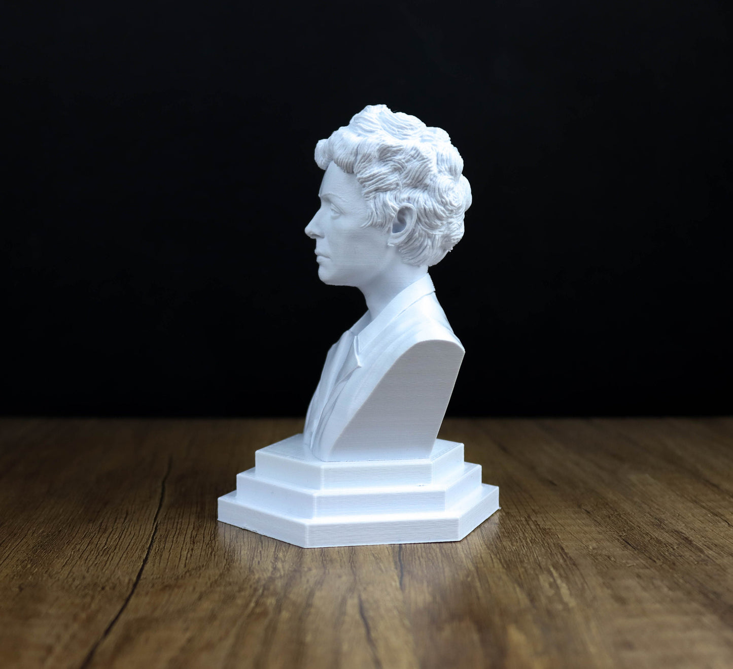 Edith Piaf Bust