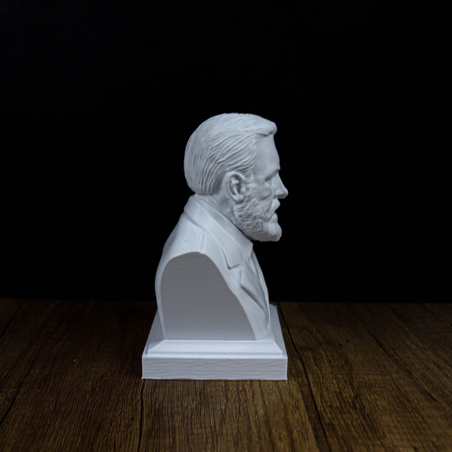 Bram Stoker Bust, Dracula Author Sculpture, Gothic Bookshelf Decor, Gift for Literature and Horror Enthusiasts