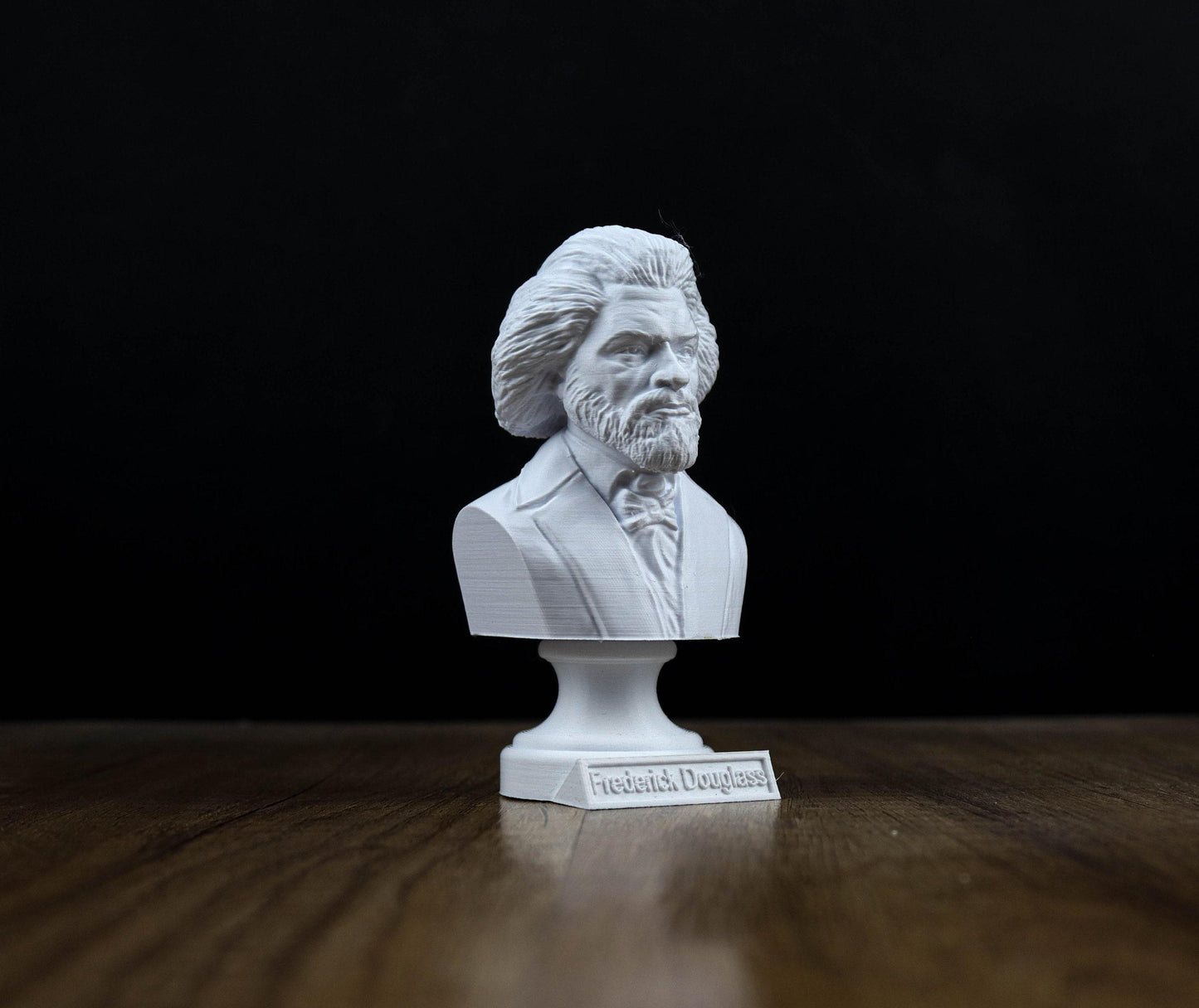 Frederick Douglass Bust, American Social Reformer Statue, Abolitionist Sculpture Decoration, Home Decor