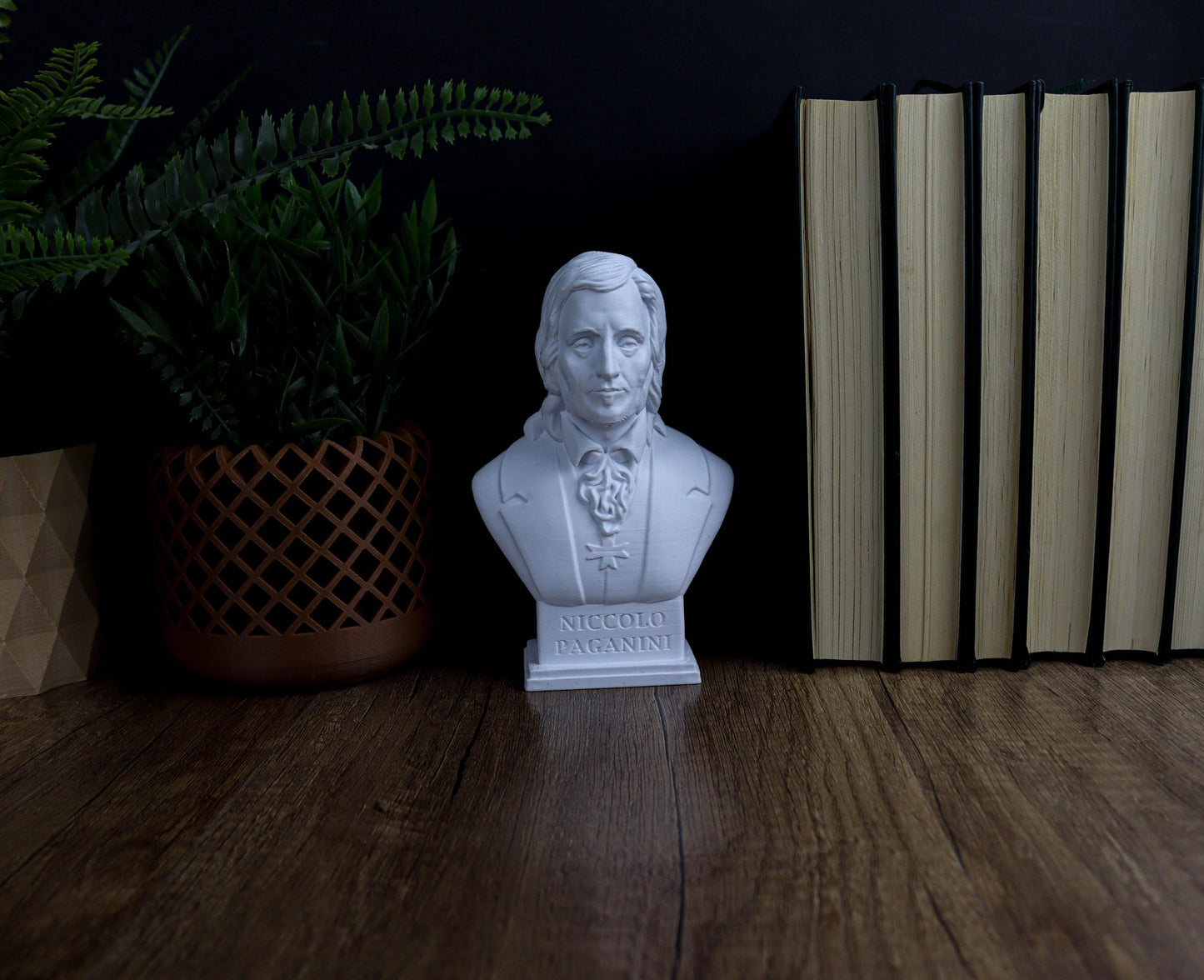 Niccolo Paganini Bust, Italian Violinist and Compose Statue