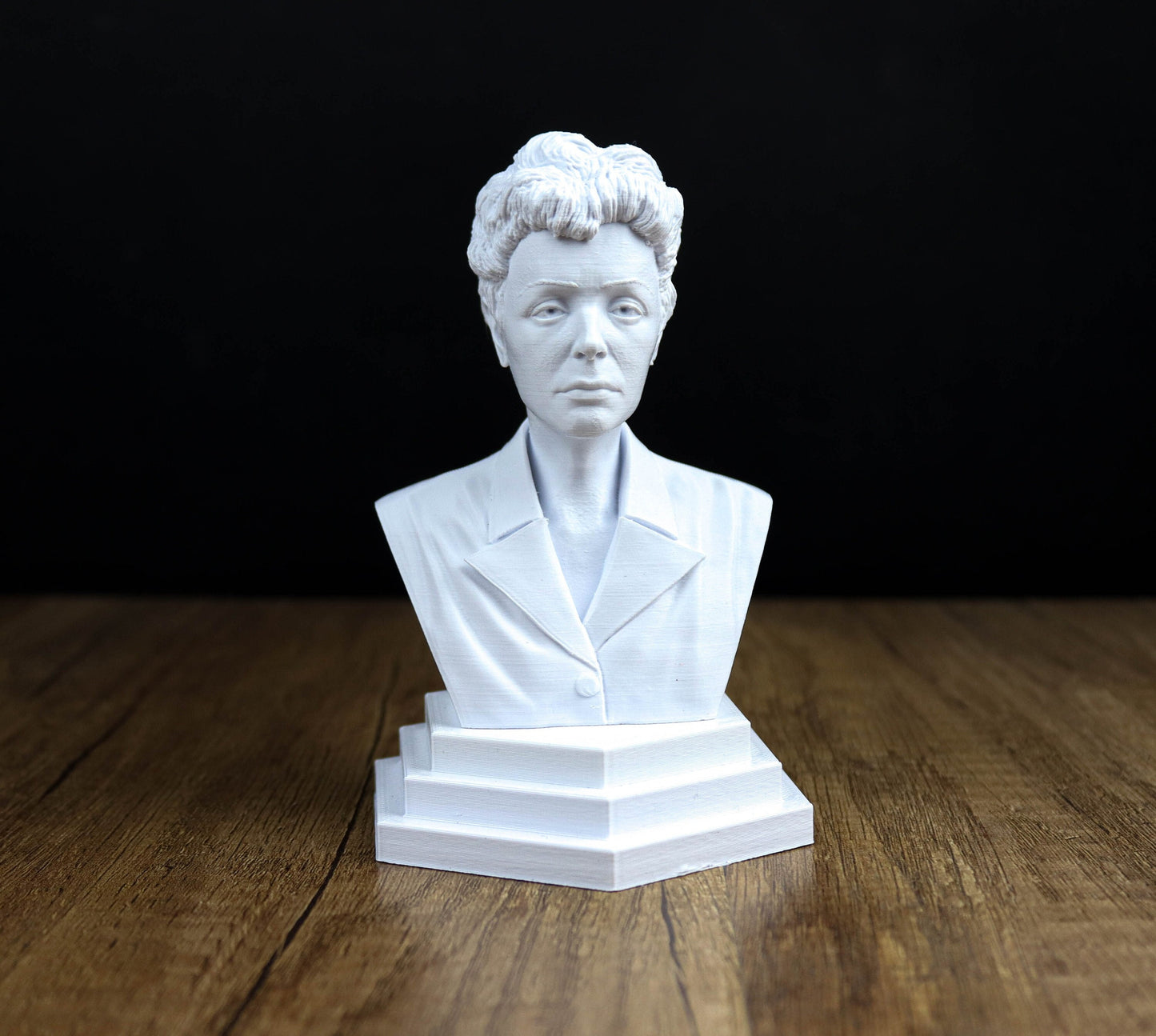 Edith Piaf Bust