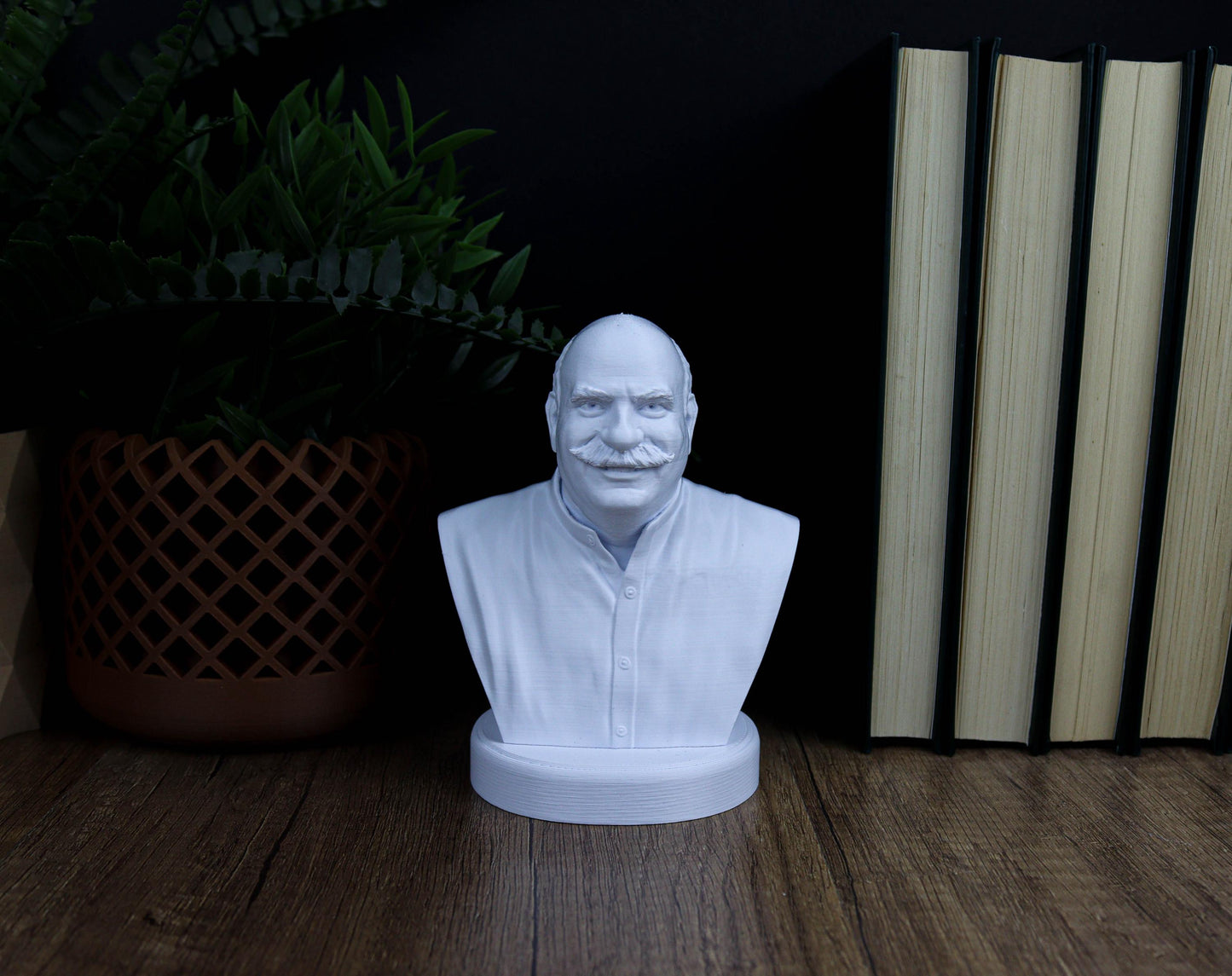 Mohnish Pabrai Bust, Stock Market Inverstor Gift,
