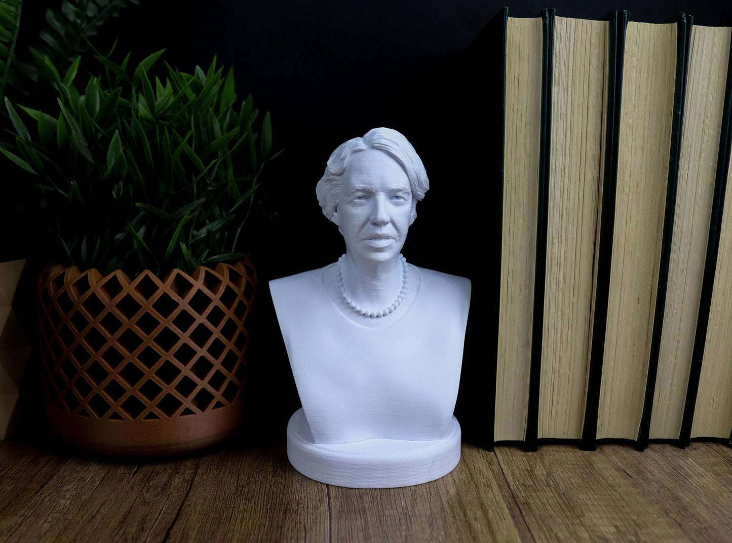Eleanor Roosevelt Bust, Sculpture of First Lady and Human Rights Activist, Empowered Women Inspirational Decor