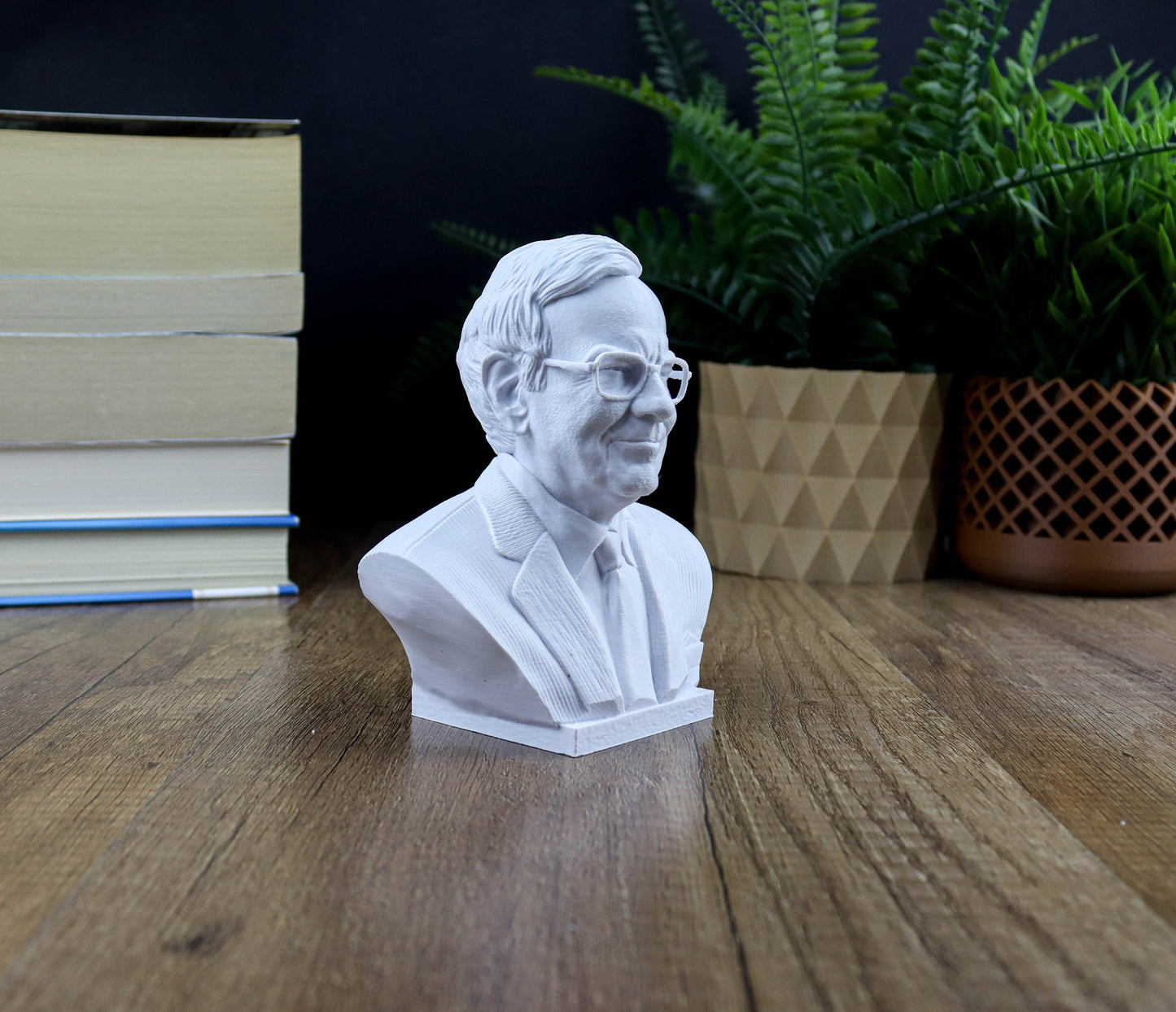 Warren Buffett Bust, Oracle of Omaha Statue, Gift for Friend Stock Investor