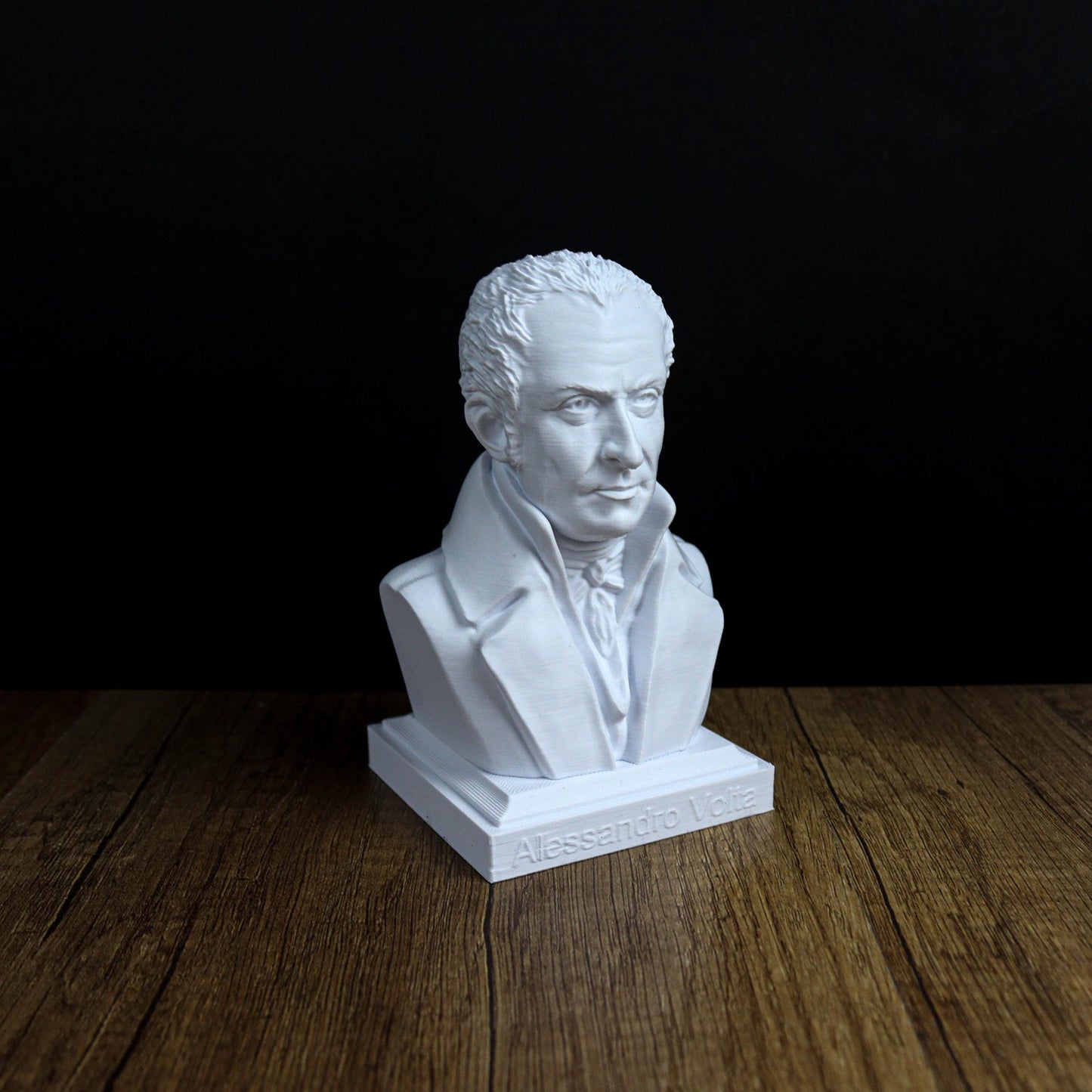 Alessandro Volta Bust, Italian Physicist and Chemist Sculpture, Unique Gift for Mathematicians & Thinkers