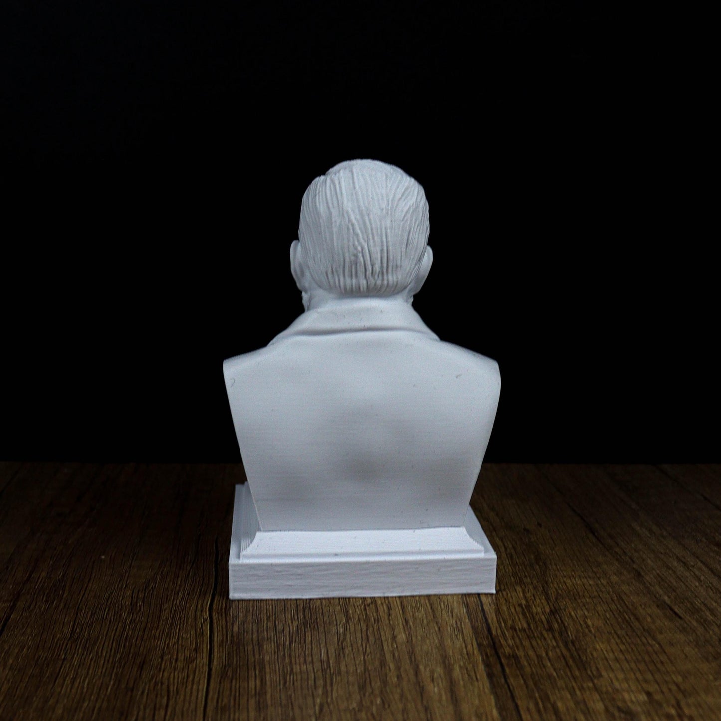 Bram Stoker Bust, Dracula Author Sculpture, Gothic Bookshelf Decor, Gift for Literature and Horror Enthusiasts