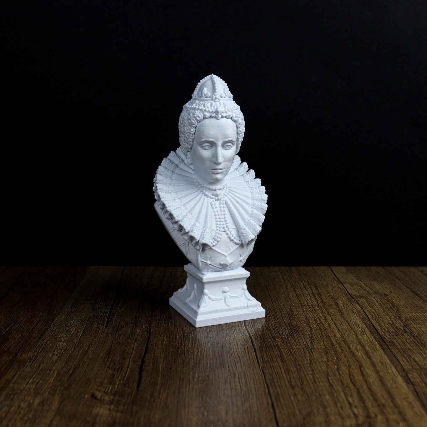 Queen Elizabeth I Bust, Renaissance Icon Shelf Decor