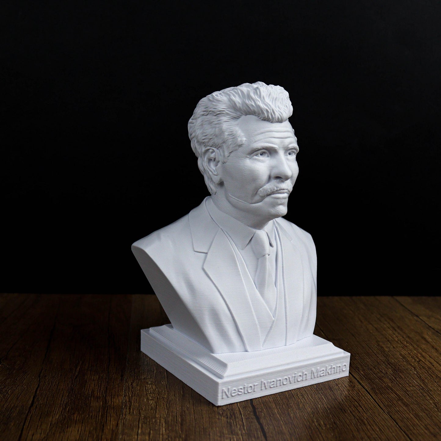 Nestor Ivanovych Makhno Bust, Ukrainian  Revolutionary Anarchist Leader Statue, Home & Bookshelf Decor, Gift for History Enthusiasts