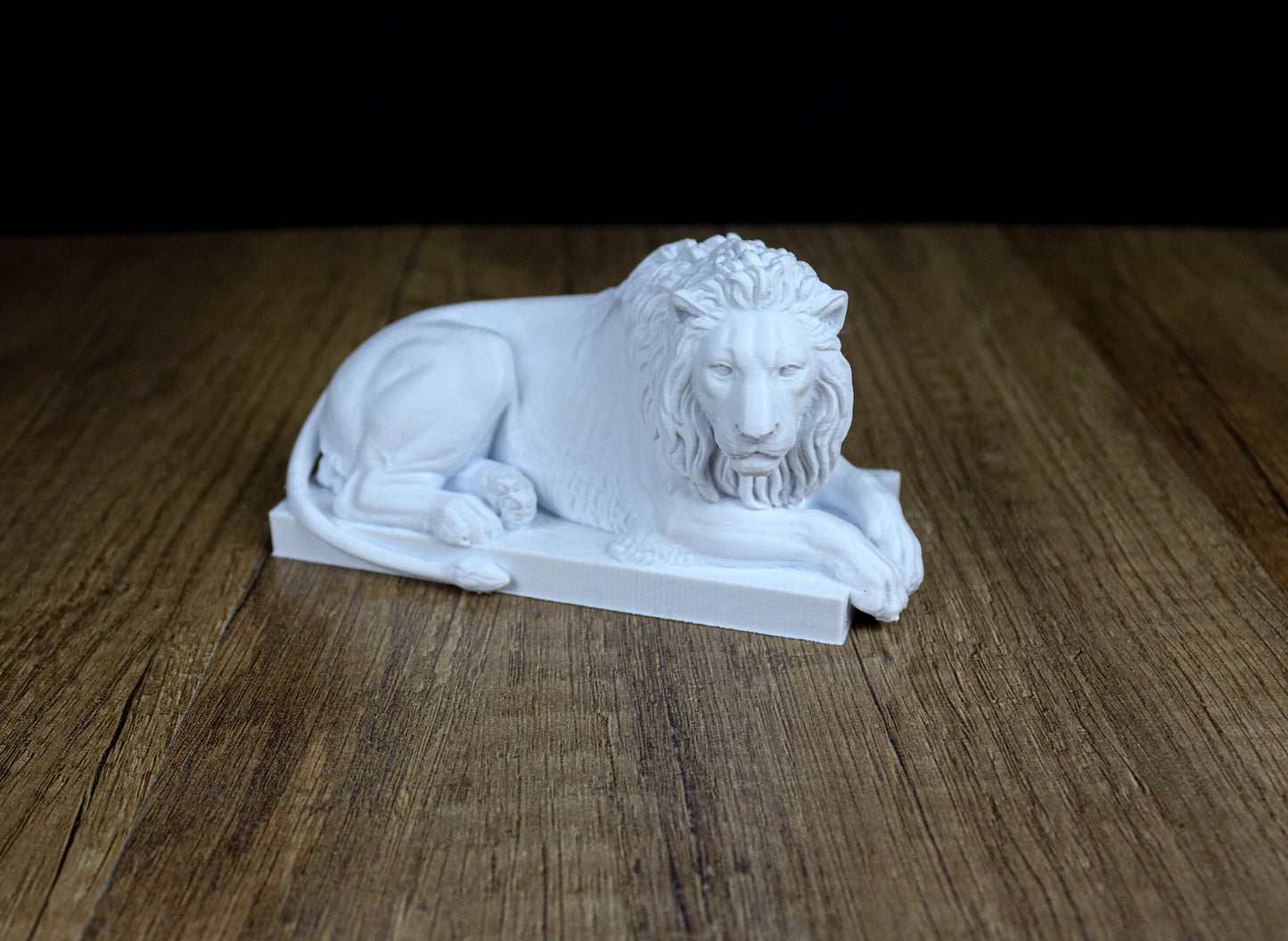 Recumbent Lion 3d printed