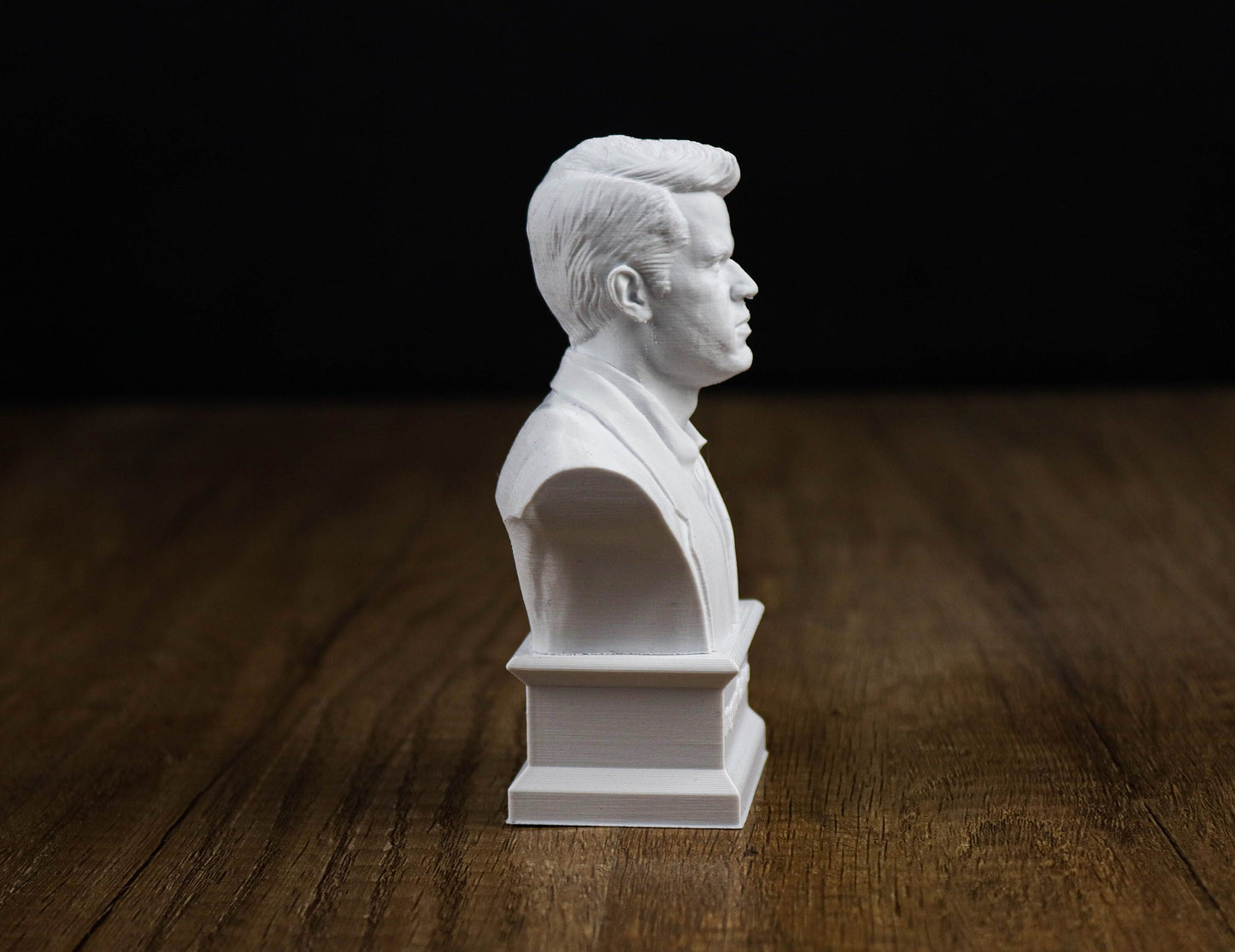 Magnus Carlsen Bust, Chess Grandmaster Sculpture