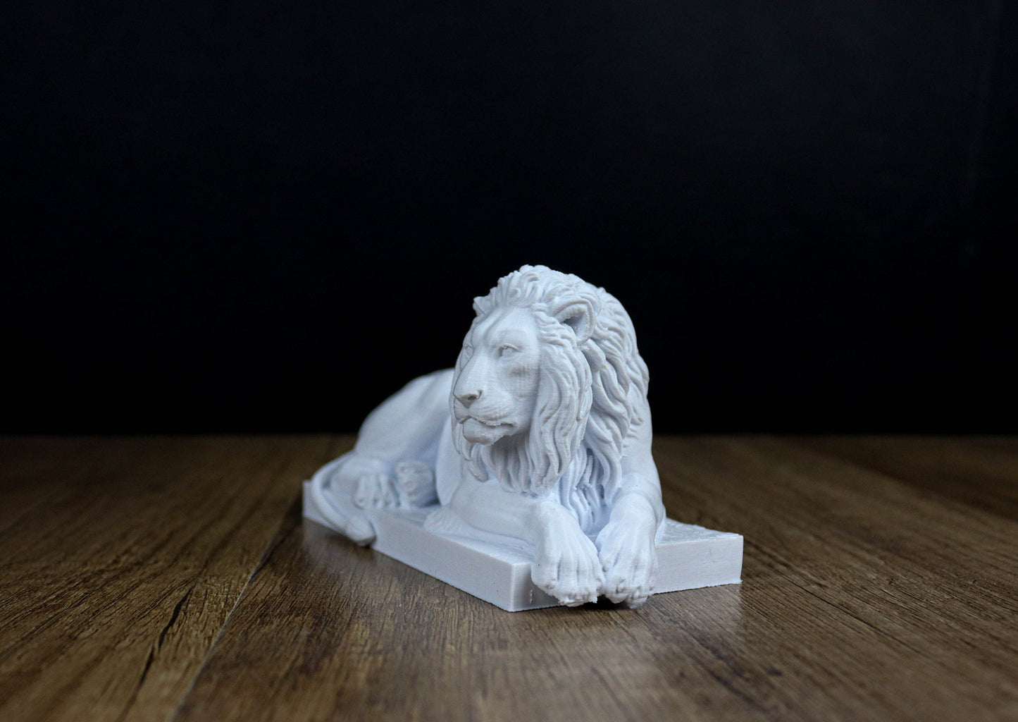 Recumbent Lion 3d printed