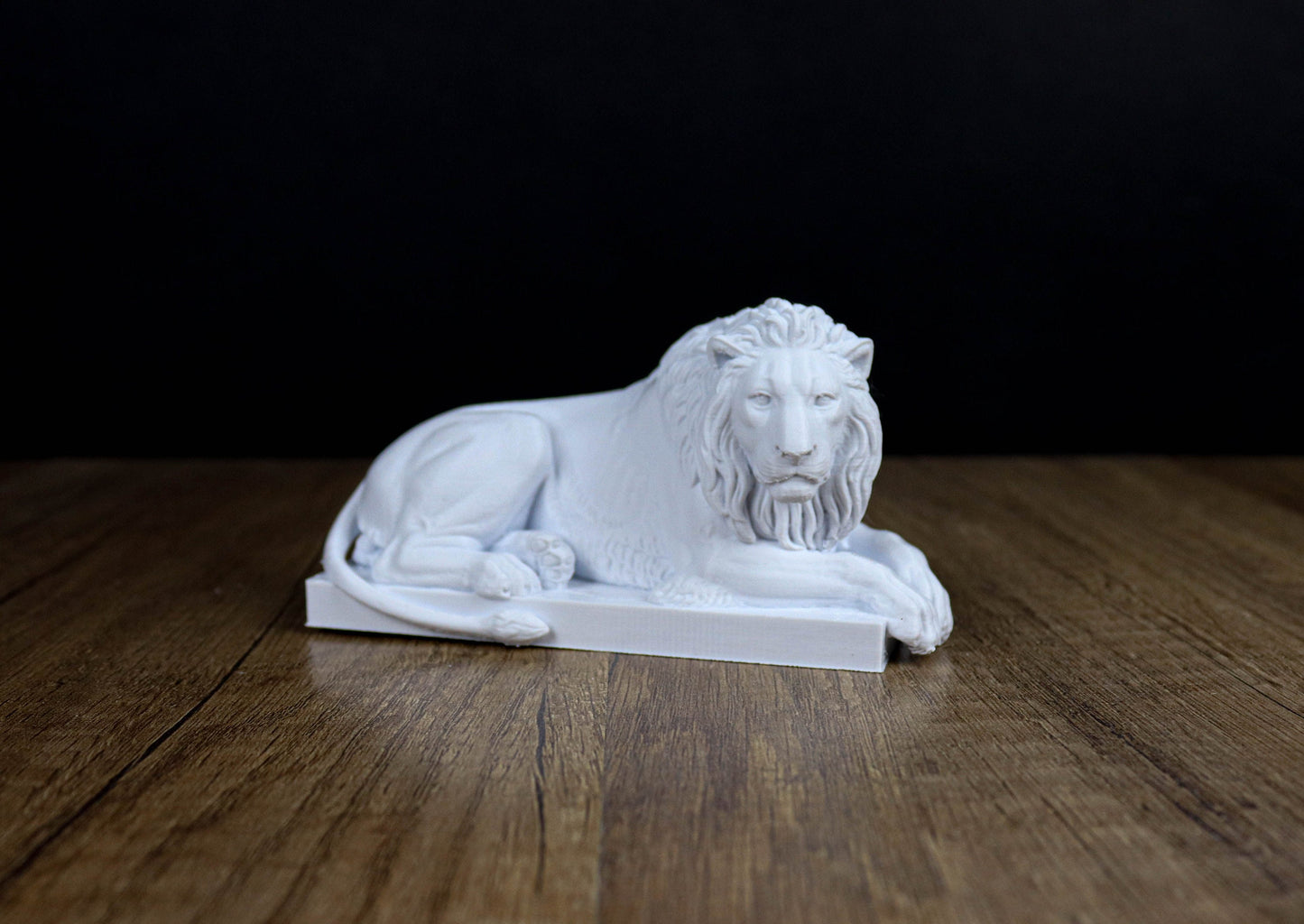 Recumbent Lion 3d printed