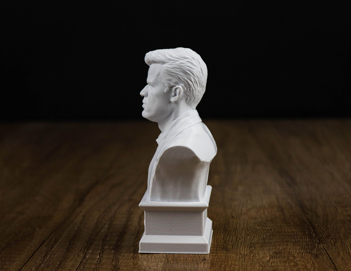 Magnus Carlsen Bust, Chess Grandmaster Sculpture