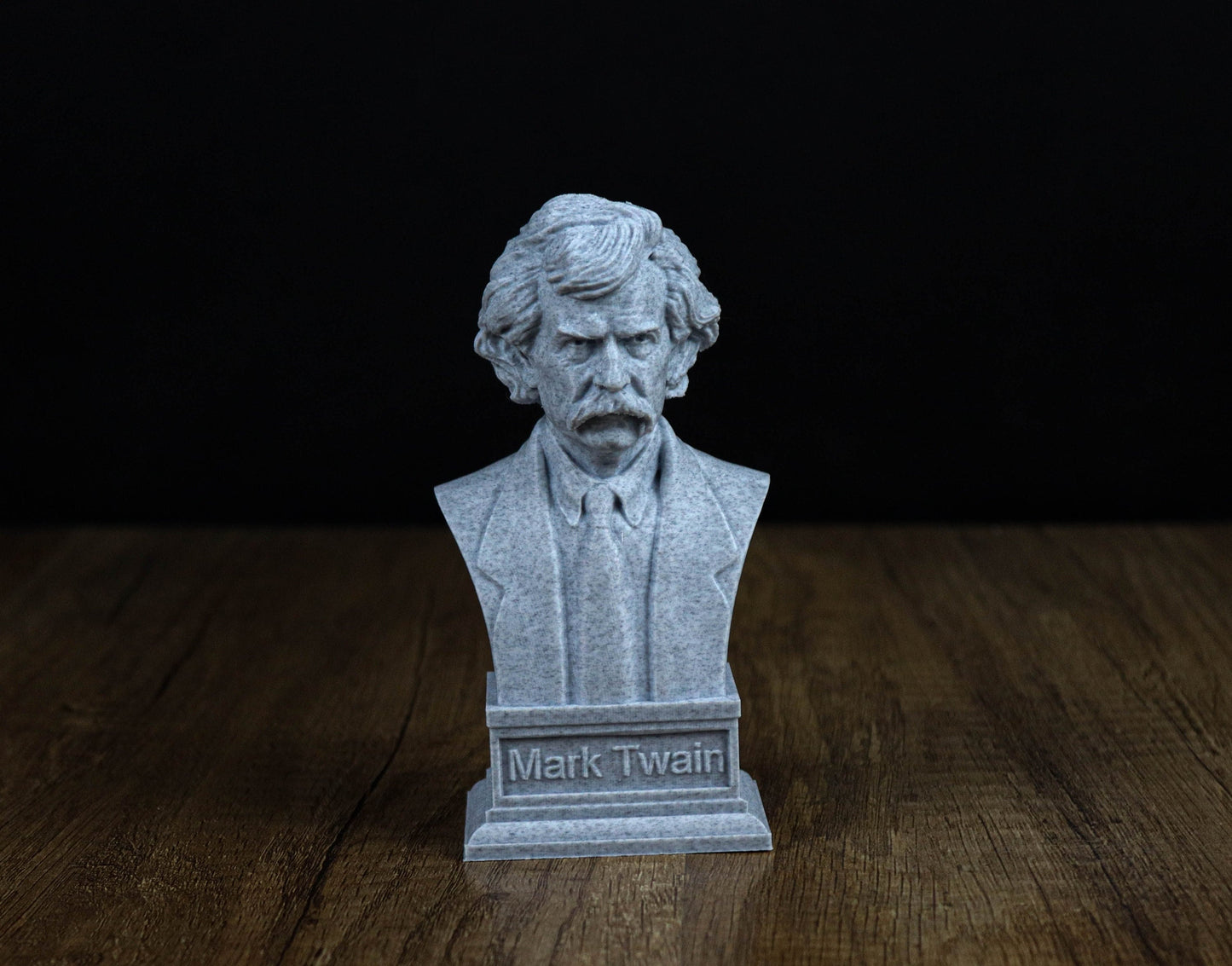 Mark Twain Bust, American writer Statue, Sculpture Decor