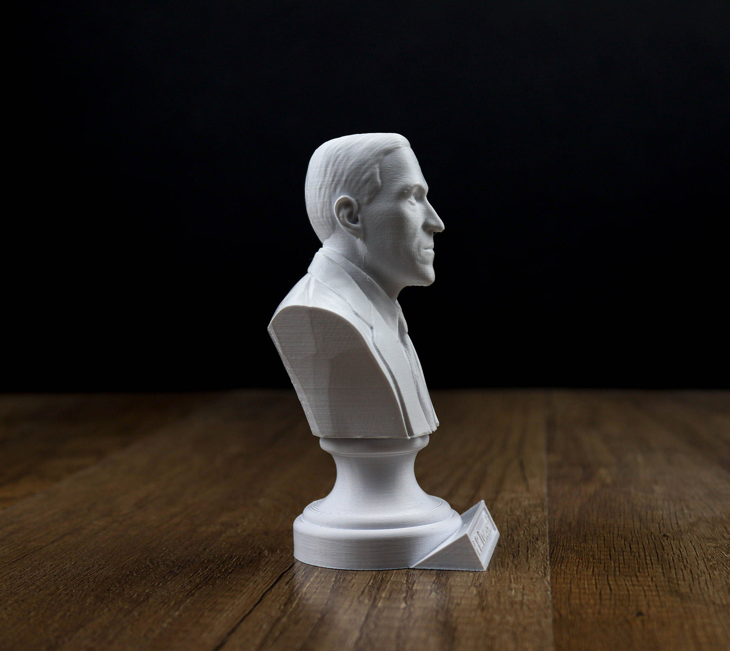 H. P. Lovecraft Bust, American writer Statue, Sculpture Decoration ,Decor