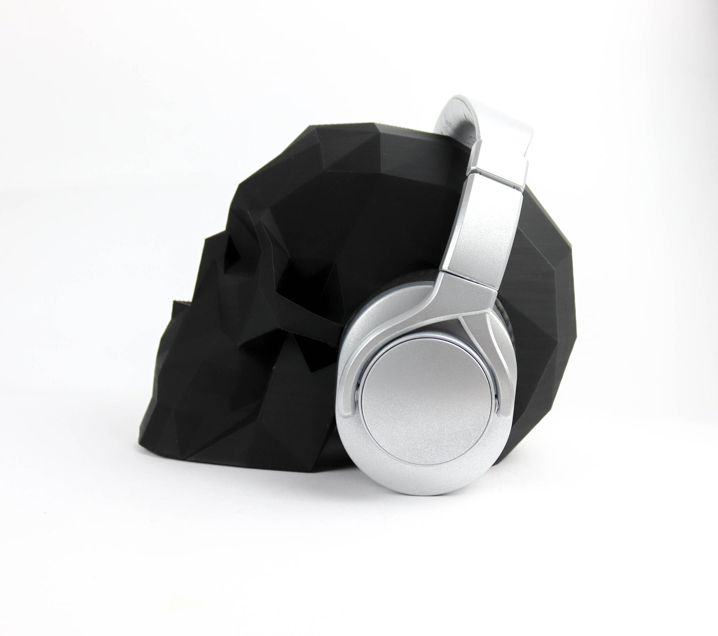 Low Poly Skull Headphone Holder, Skull Horror Decor Headphone stand