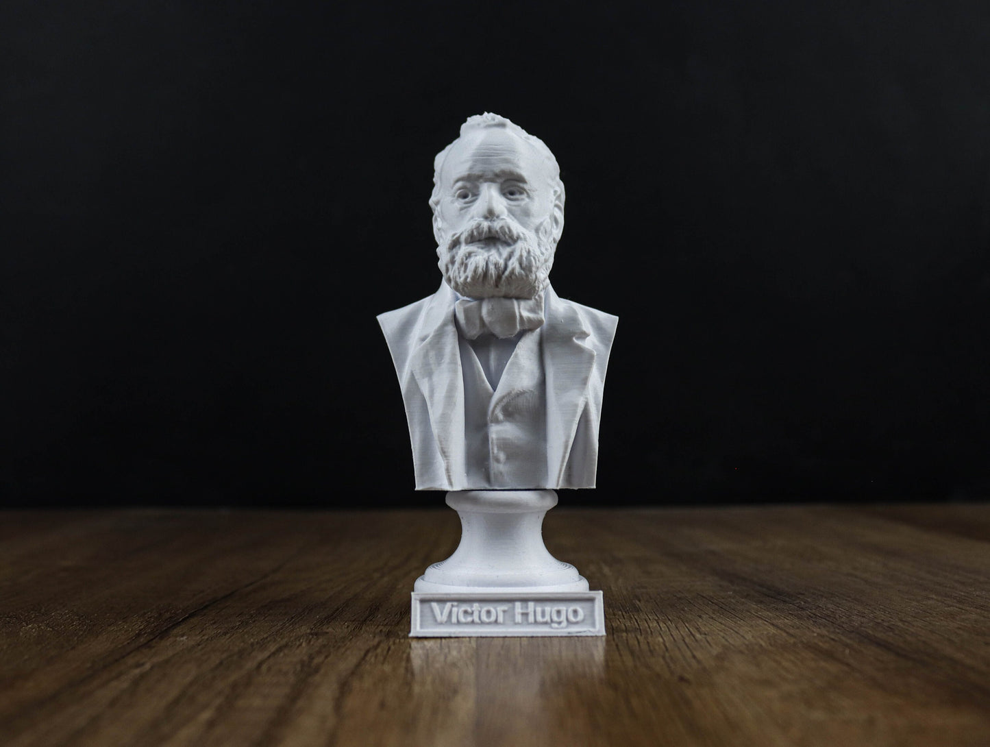 Victor Hugo Bust, French Romantic Writer and Politician Statue, Sculpture Decoration
