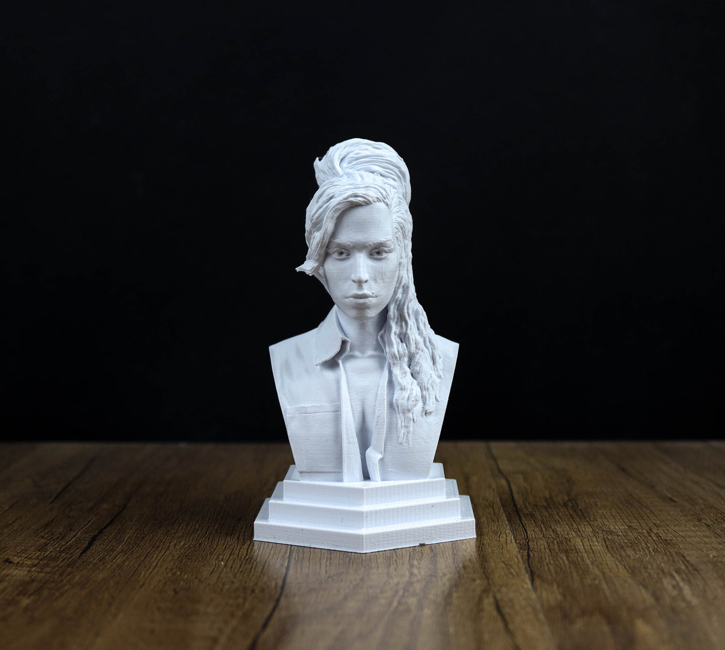 Amy Winehouse Bust Statue, Sculpture Decoration, Gift for Music Lover