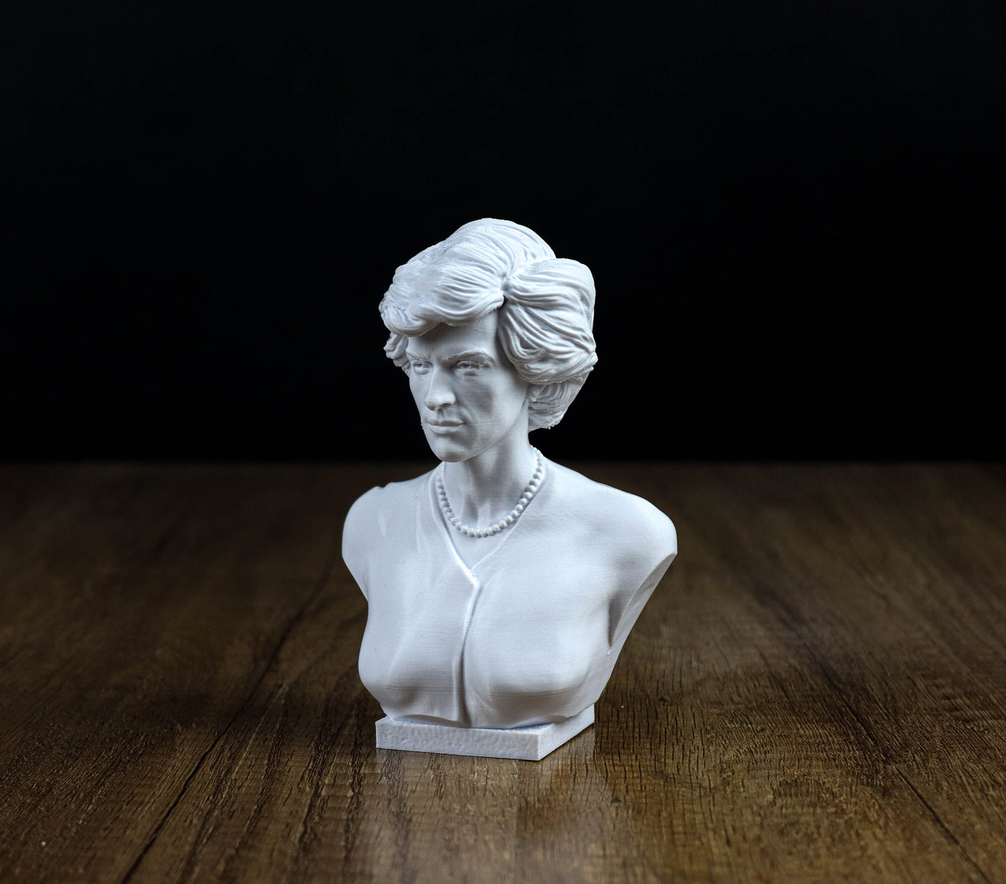 Lady Diana Bust