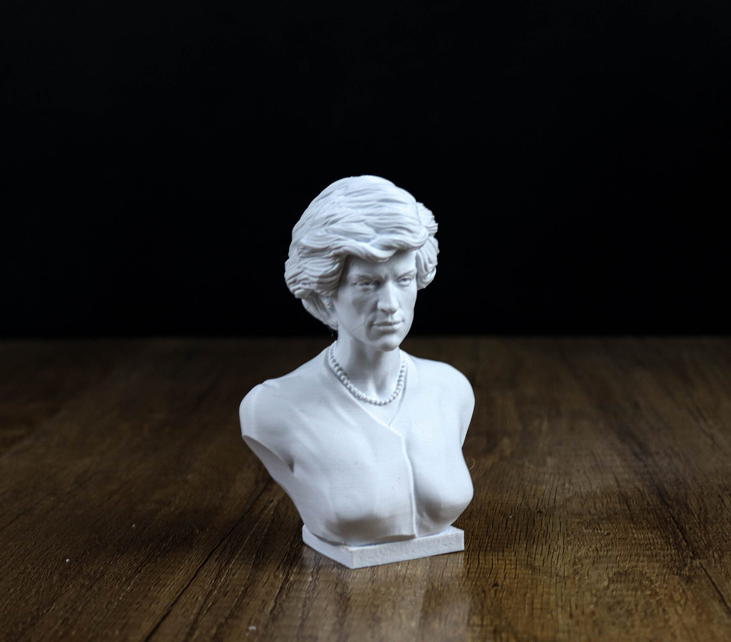 Lady Diana Bust